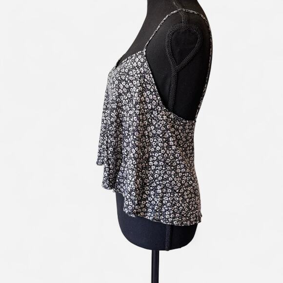 kimchi blue sz S Ditsy floral flowy cami top boxy strappy romantic cottagecore - Picture 2 of 8